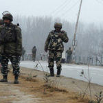 कश्मीरः जरा संयम बरतें